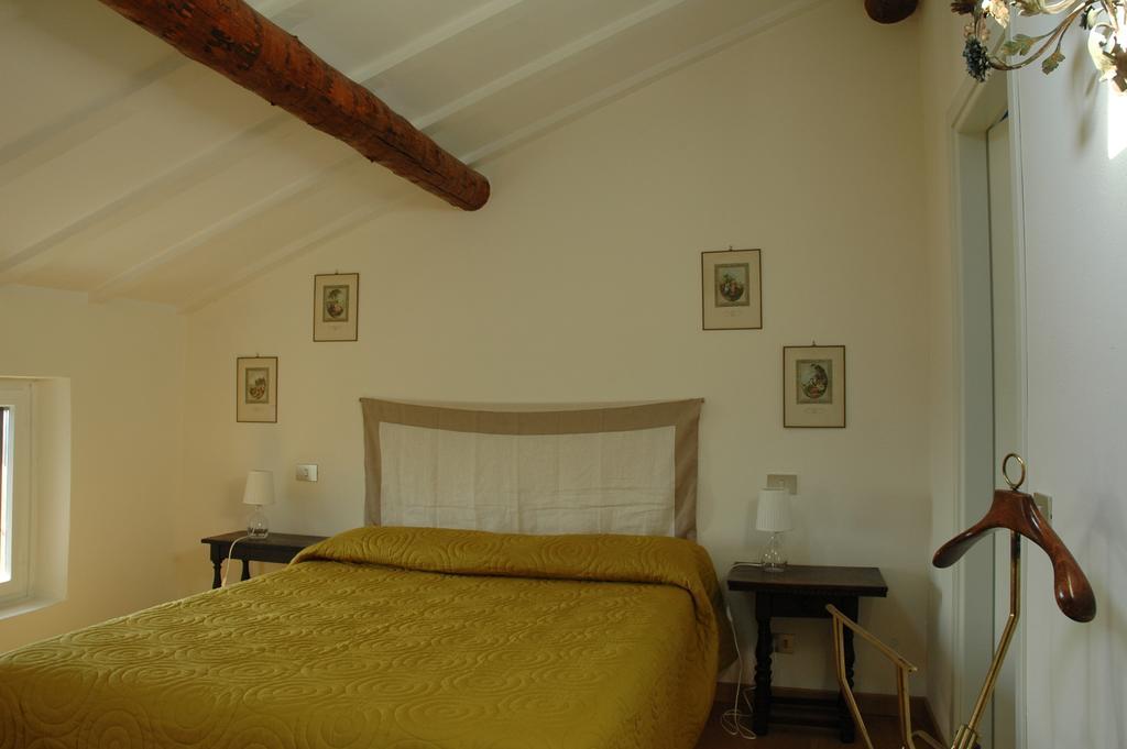 Agriturismo Tenuta La Pergola 바르돌리노 객실 사진